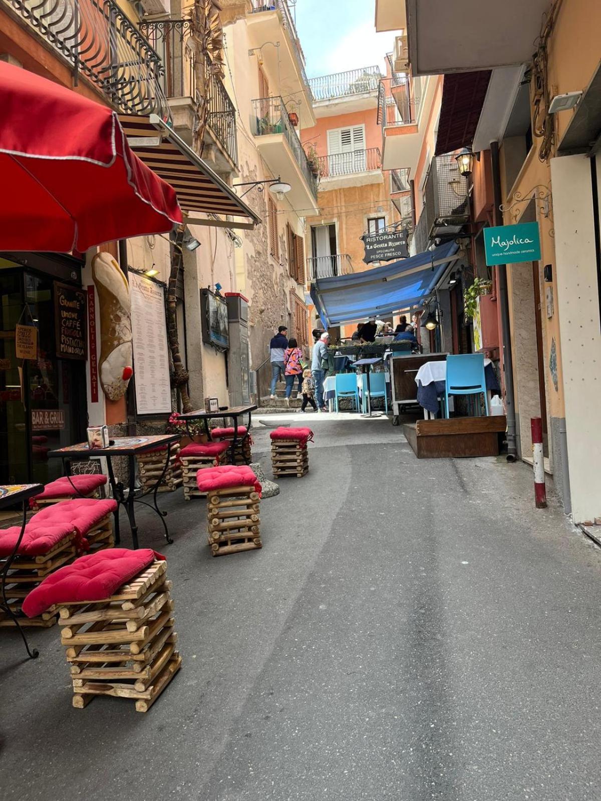 Sweet Lotus Apartment Taormina Dış mekan fotoğraf